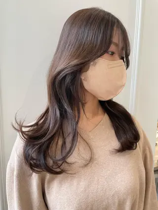 ロング カラー 韓国レイヤーカット/ ダブルカラーのヘアスタイル
