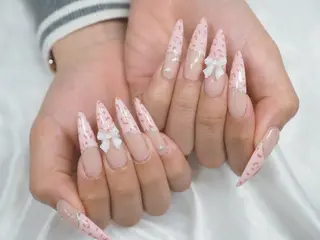 ネイル 中江 彩芽のネイルデザイン