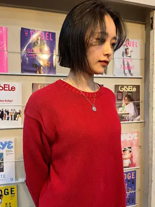 ミディアム ハイトーン/顔まわり レイヤー/YUKAのヘアスタイル