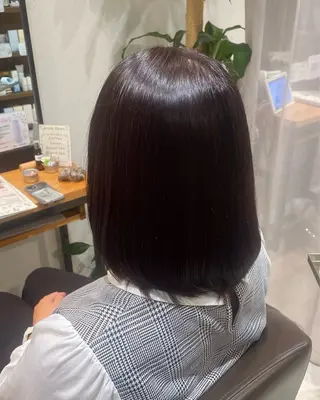 ミディアム ハルカ/暖色カラー/ ブリーチカラーのヘアスタイル