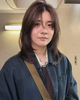 セミロング カラー レイヤー/ハイトーン /ブリーチ/安部佑哉のヘアスタイル