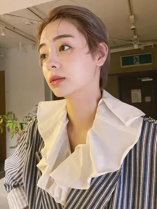 ショート 🎀透明感× 暖色カラーつな🎀のヘアスタイル