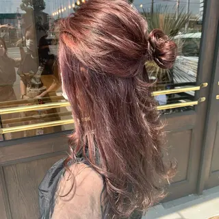 ロング カラー ヘアアレンジ 吉原 由菜のヘアスタイル
