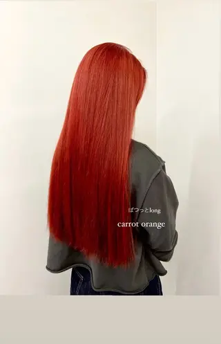 ロング コノカ/暖色カラー/ 透明感カラーのヘアスタイル