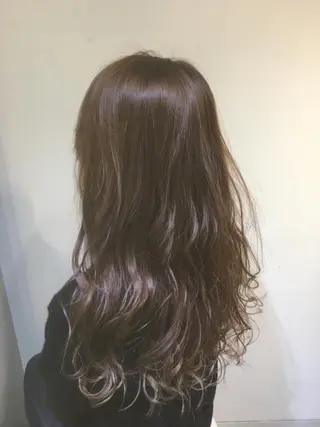 ロング カラー しのはら まどかのヘアスタイル
