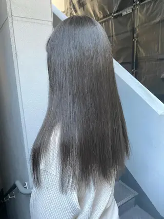 ロング カラー 遠藤沙也加 /レイヤーカットのヘアスタイル