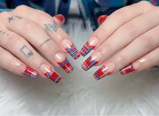 ネイル Lenie Nail Salonのネイルデザイン