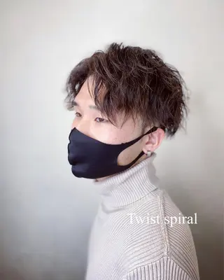 ショート カラー パーマ メンズ 西山 雄基のヘアスタイル