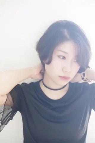 ショート 三浦 瑠璃のヘアスタイル