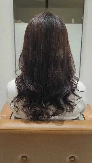 ロング パーマ “垢抜けパーマヘア” 佐藤ジルのヘアスタイル