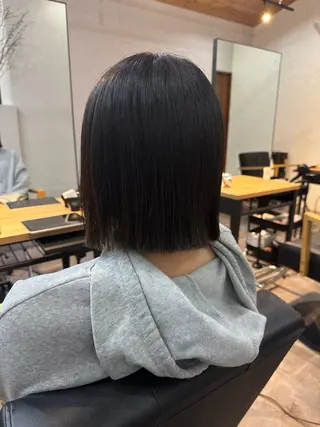 ミディアム 𝑭𝒖𝒌𝒂🩶 モテ髪×透明感カラーのヘアスタイル