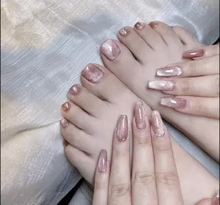 ネイル Demure Amyのネイルデザイン