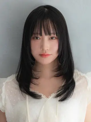 街で映えるあなただけ のデザインを蘆谷華帆のヘアスタイル