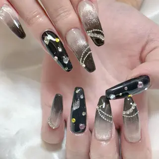 ネイル fein. miku🎀🍼のネイルデザイン