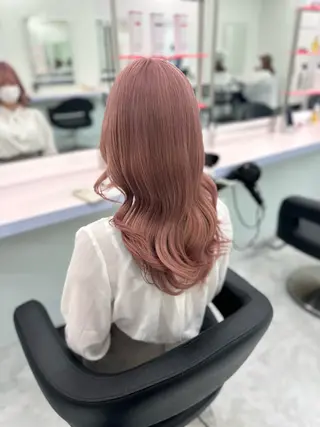 セミロング カラー 🫧ハイトーン🫧 ベージュ🫧徹哉のヘアスタイル