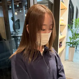 セミロング beni yumikoのヘアスタイル