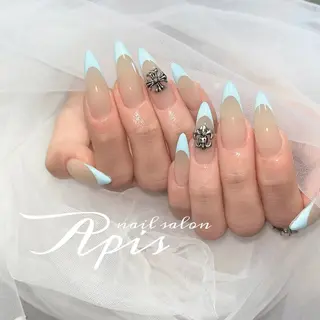 ネイル nailsalon Apis所属・Apis manakaのネイルデザイン