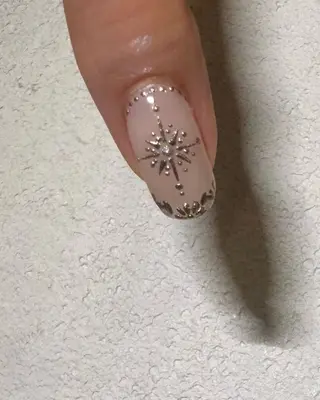 ネイル fig tree所属・fig  tree 地爪育成モニターのネイルデザイン