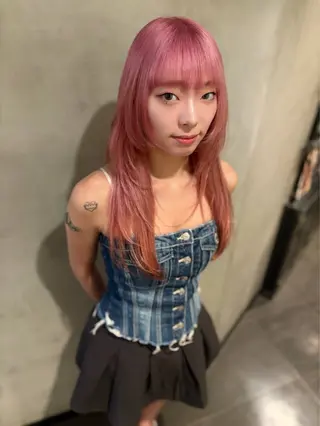ロング カラー 優 作のヘアスタイル