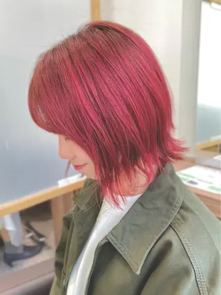 ショート カラー ナカタケ ユウのヘアスタイル