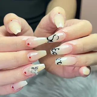 ネイル Dark Honey nozomiのネイルデザイン