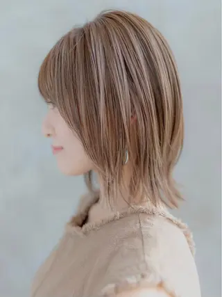 ミディアム カラー 韓国レイヤー🇰🇷 韓国研修◎渋谷カイトのヘアスタイル