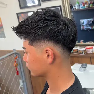 メンズ THE SUITS BROTHERS所属・🔥メンズ特化 善🔥のヘアスタイル