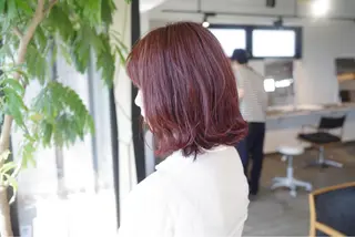 ミディアム カラー ハイトーン/レイヤー /ケアブリーチ石川治のヘアスタイル