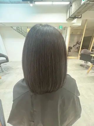 カラー 晶／艶髪カラー ／トリートメントのヘアスタイル