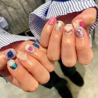 ショート m kaori𓃟のネイルデザイン