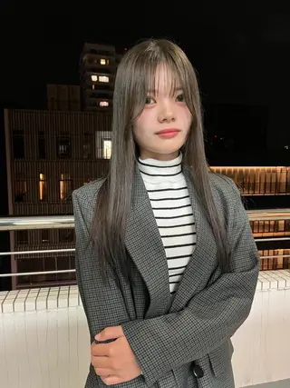 セミロング カラー IROW/イロウ天神 大名店 yamaのヘアスタイル