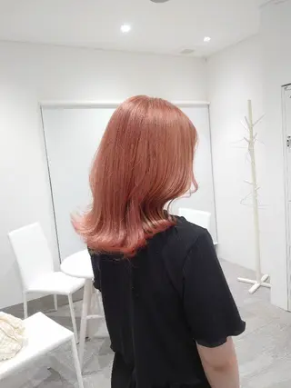 ミディアム カラー ヘアアレンジ E Komo hair所属・Wow❕E Komo hair 永井一輝のヘアスタイル