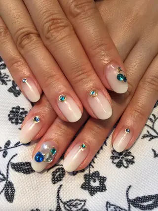 ネイル ＦreeDoＭ   Design所属・W KUMIのネイルデザイン