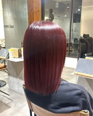 ミディアム カラー 小木曽 里華のヘアスタイル