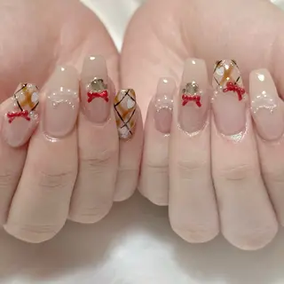 ネイル fein. miku🎀🍼のネイルデザイン