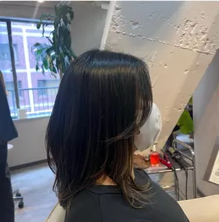 ミディアム カラー Y2Kスタイル🔯 渋谷💜長瀬🚺のヘアスタイル