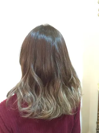 ショート ミディアム セミロング カラー パーマ 三好 美里のヘアスタイル