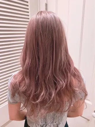 ロング 渋谷ハイトーン/ デザインカラー阿部のヘアスタイル