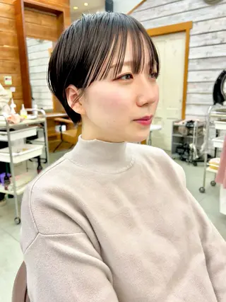 ショート カラー クロスパーマ× 透明感カラー✂︎のヘアスタイル