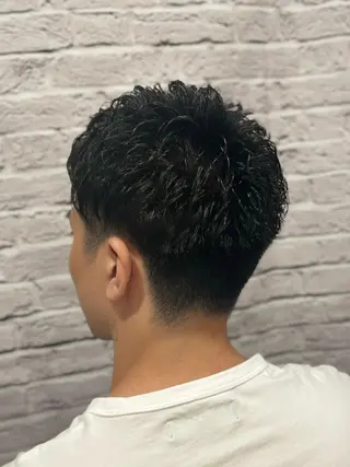 ショート パーマ メンズ Graceful BarBer platinum所属・無料メンズカット💈 遠山泰輝のヘアスタイル