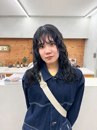 セミロング tuco eicoのヘアスタイル