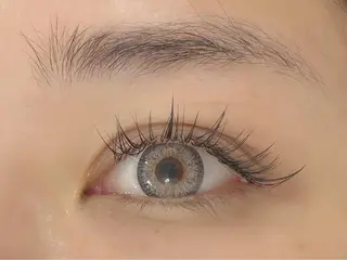 マツエク・マツパ Air+<PLUS>森下店所属・橋本 朋佳のマツエク・マツパデザイン