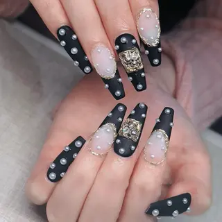 ネイル HAN 168のネイルデザイン