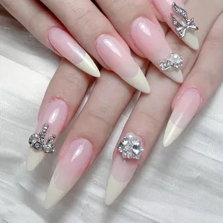ネイル mina🧸 nailのネイルデザイン