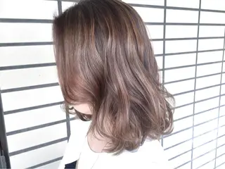 ミディアム Hairsalon F＋Moana by　HEADLIGHT所属・salonF 🔸hamaのマツエク・マツパデザイン