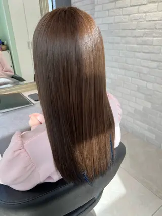 ロング カラー 古谷 香菜美のヘアスタイル