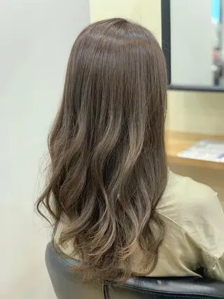 ロング 田丸 なつみのヘアスタイル