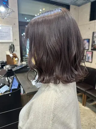 ミディアム カラー 遠藤沙也加 /レイヤーカットのヘアスタイル