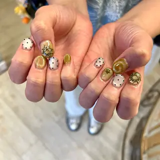 ネイル SAKURA Total Beauty所属・SAKURA 中島のネイルデザイン