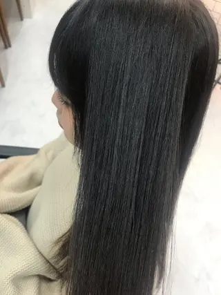 ロング aoi ♡グレージュ ・ベージュカラーのヘアスタイル